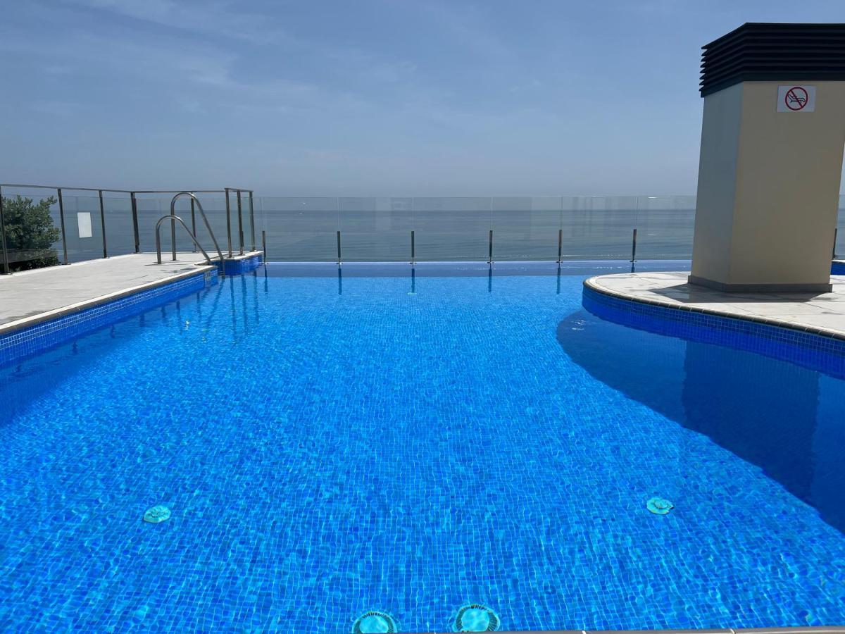 Breathtaking Sea View Apartment Estepona Luaran gambar